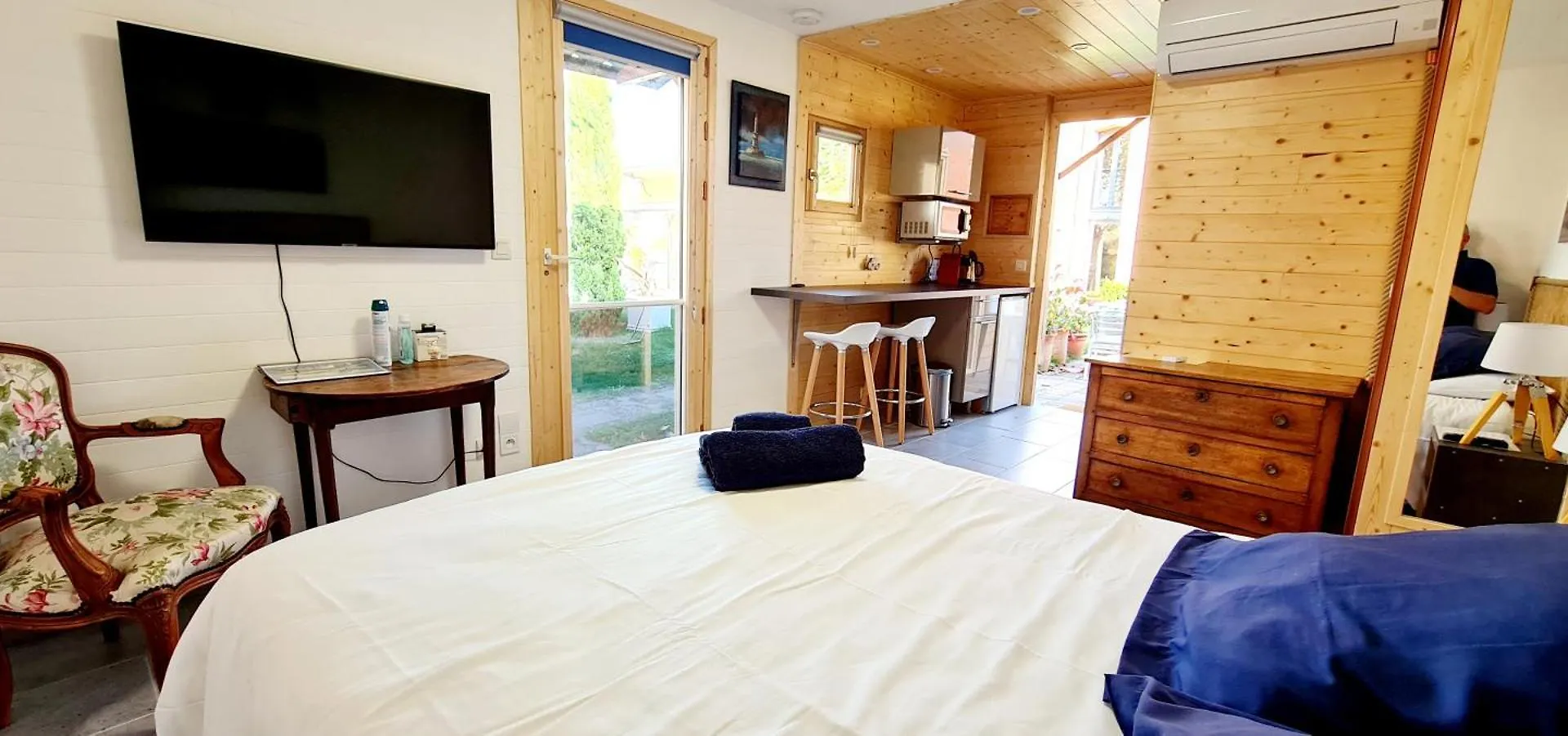 טולוז Cabane Cote Jardin